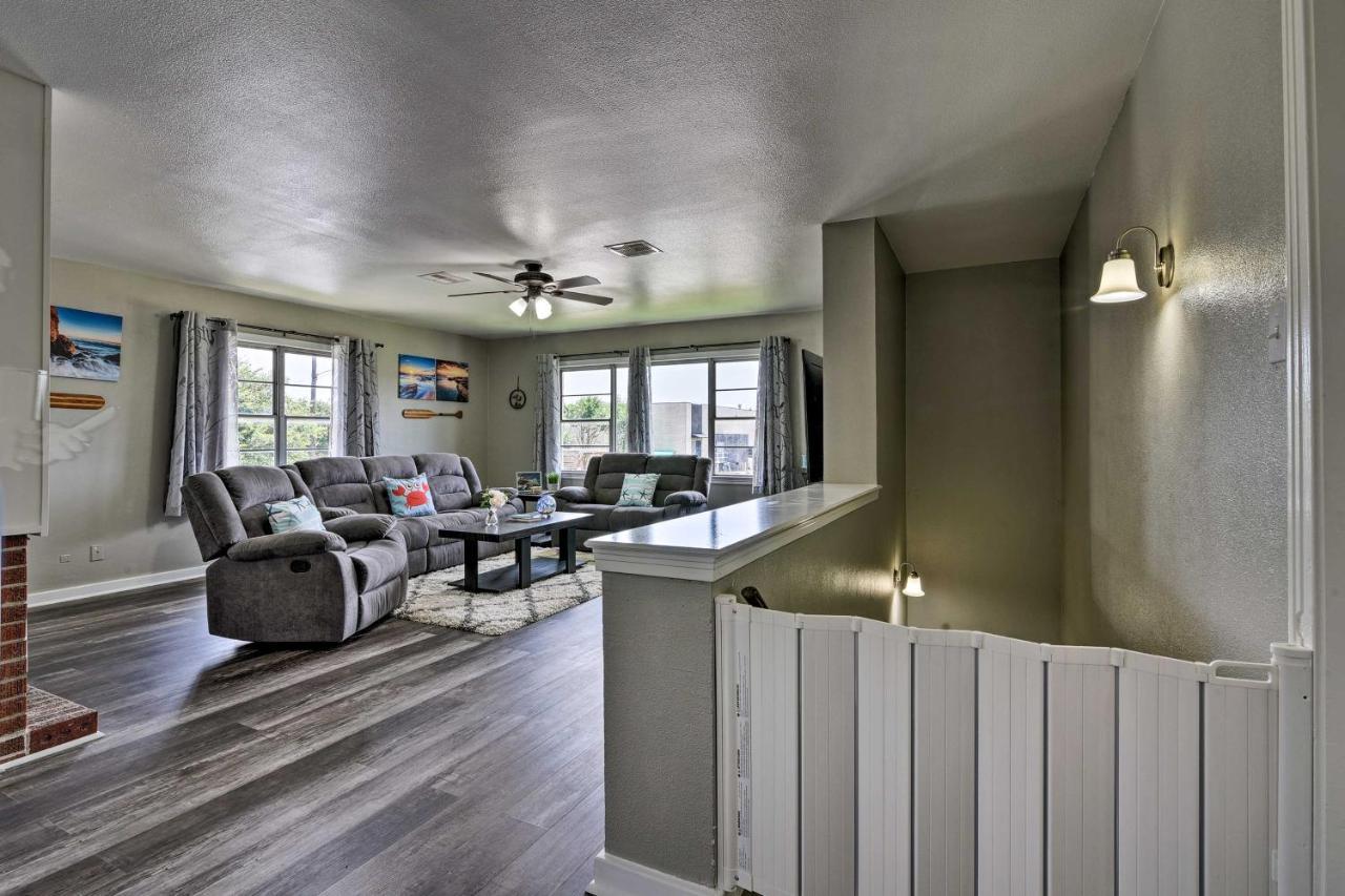 Spacious And Modern Family Duplex In Galveston! Exteriör bild